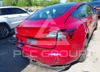 2021 Tesla Model 3 фото