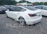 2021 Tesla Model 3 фото