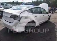 2021 Tesla Model 3 фото