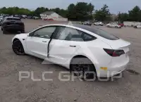 2021 Tesla Model 3 фото