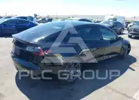 2021 Tesla Model 3 фото