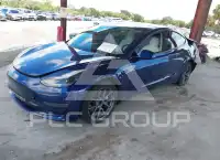 2021 Tesla Model 3 photo