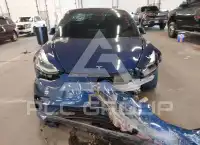 2021 Tesla Model 3 фото