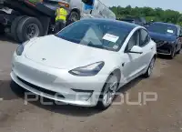 2021 Tesla Model 3 фото