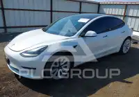 2021 Tesla Model 3 photo