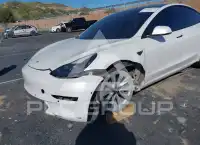 2021 Tesla Model 3 фото