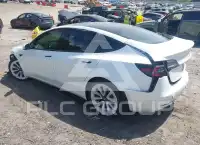 2021 Tesla Model 3 фото