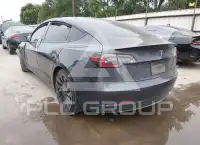 2021 Tesla Model 3 фото