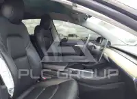 2021 Tesla Model 3 фото
