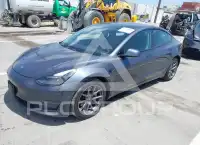 2021 Tesla Model 3 фото