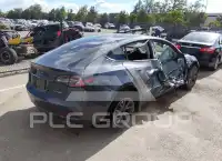 2021 Tesla Model 3 фото