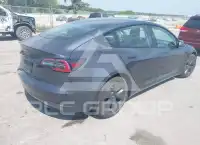 2021 Tesla Model 3 фото