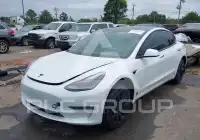 2021 Tesla Model 3 фото