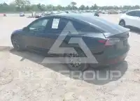 2021 Tesla Model 3 photo