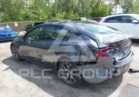 2021 Tesla Model 3 фото
