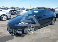 2021 Tesla Model 3 фото