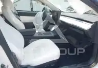 2021 Tesla Model 3 фото