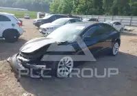 2021 Tesla Model 3 фото