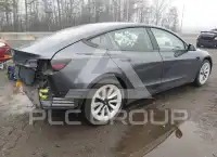 2021 Tesla Model 3 photo