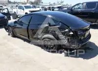 2021 Tesla Model 3 фото