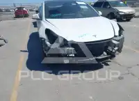 2021 Tesla Model 3 фото