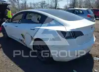 2021 Tesla Model 3 фото