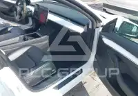 2021 Tesla Model 3 фото