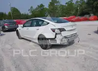 2021 Tesla Model 3 фото