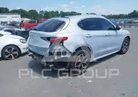 2021 Alfa Romeo Stelvio фото