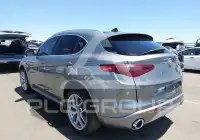 2021 Alfa Romeo Stelvio photo
