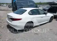 2021 Alfa Romeo Giulia фото
