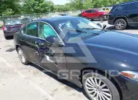 2021 Alfa Romeo Giulia фото