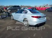 2021 Alfa Romeo Giulia фото