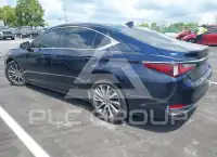 2021 Lexus ES250 photo