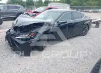 2021 Lexus ES350 photo