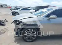 2021 Lexus UX200 photo