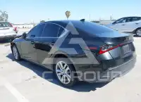 2021 Lexus IS300 фото