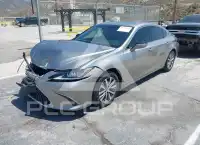 2021 Lexus ES300 фото