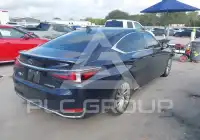 2021 Lexus ES300 фото