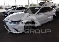 2021 Lexus ES300 фото