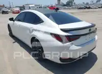 2021 Lexus ES300 фото