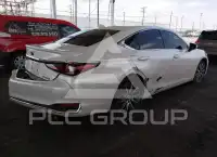 2021 Lexus ES300 фото