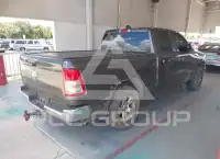 2021 RAM 1500 фото