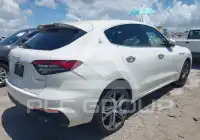 2021 Maserati LEVANTE фото