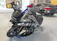 2021 Yamaha YZFR3 фото