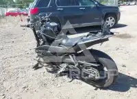 2021 Yamaha YZFR3 фото