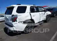 2021 Toyota 4 RUNNER фото