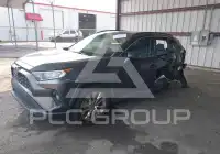 2021 Toyota RAV4 фото