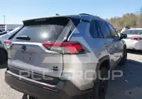 2021 Toyota RAV4 фото