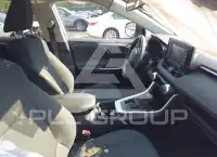 2021 Toyota RAV4 фото